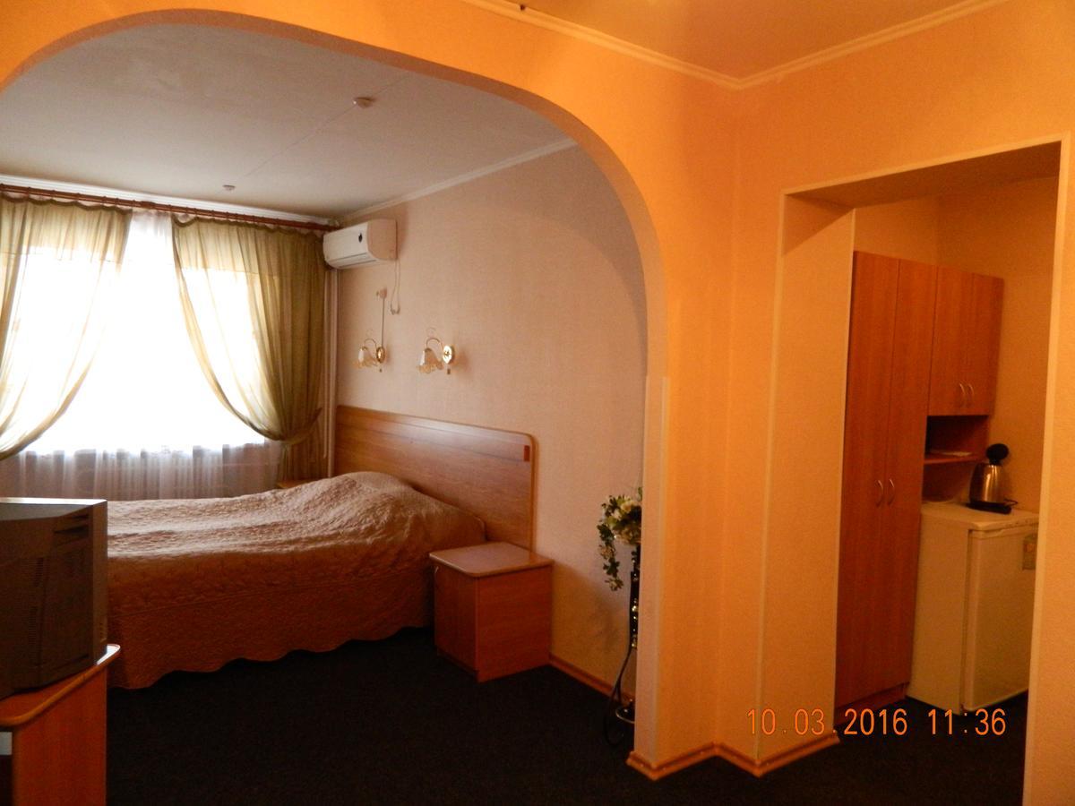 Hotel Druzhba Oleksandriia Esterno foto